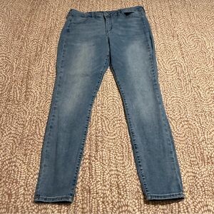 SO Light Blue Women's Skinny Jeans